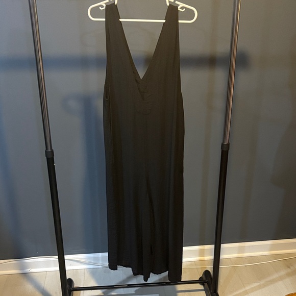 Good Luck Gem Black Wide Leg Sleeveless Jumpsuit. Small / Medium Oversized - Picture 1 of 5